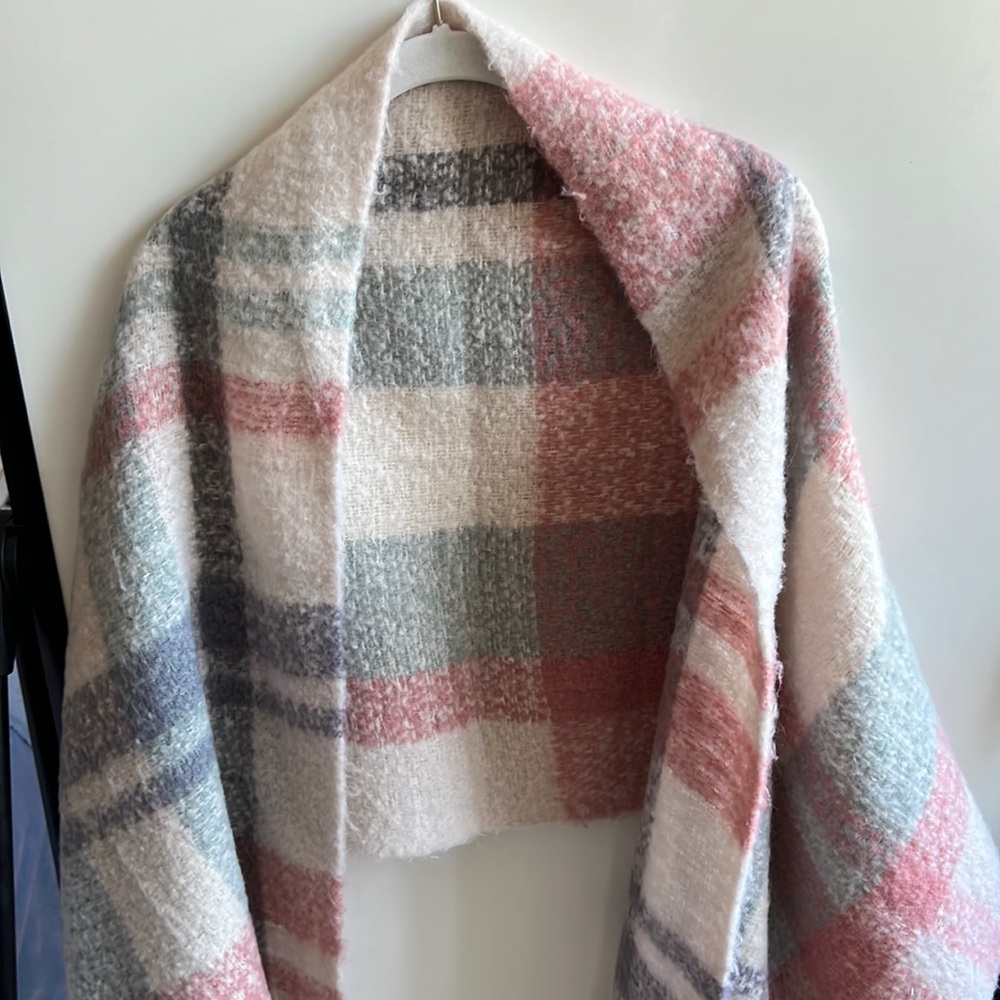 Antropologie pink Scarf